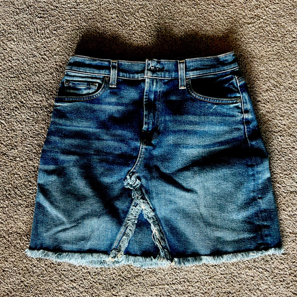 7 for All Mankind Luxe Vintage Denim Skirt! New without tags!